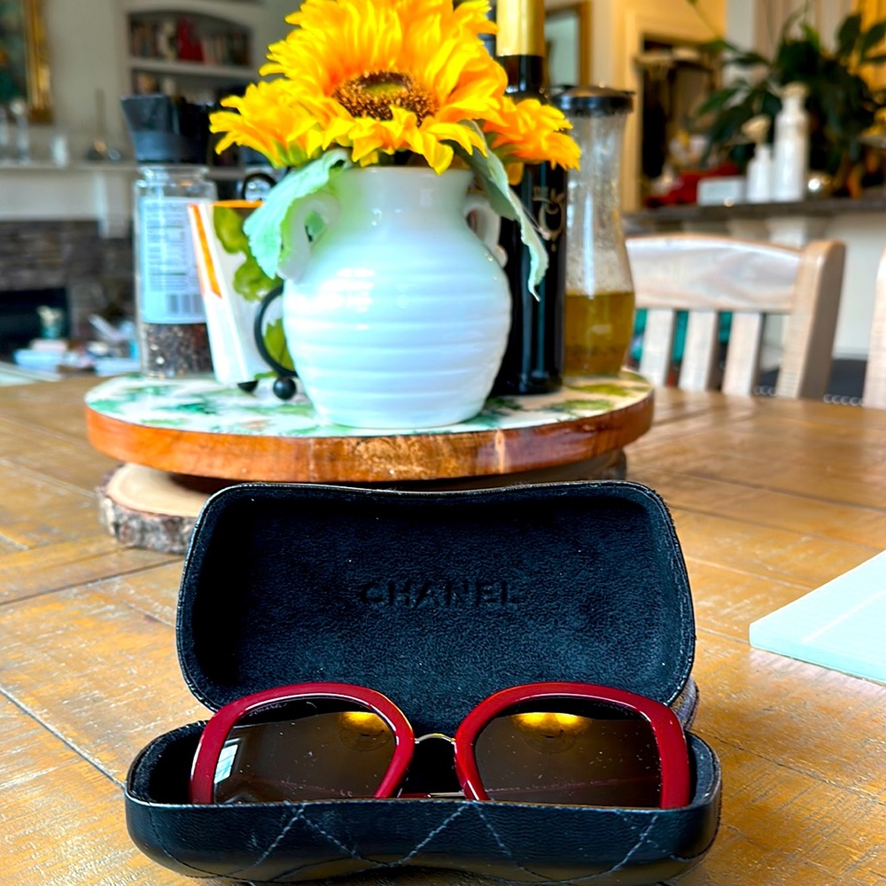 Chanel sun glasses